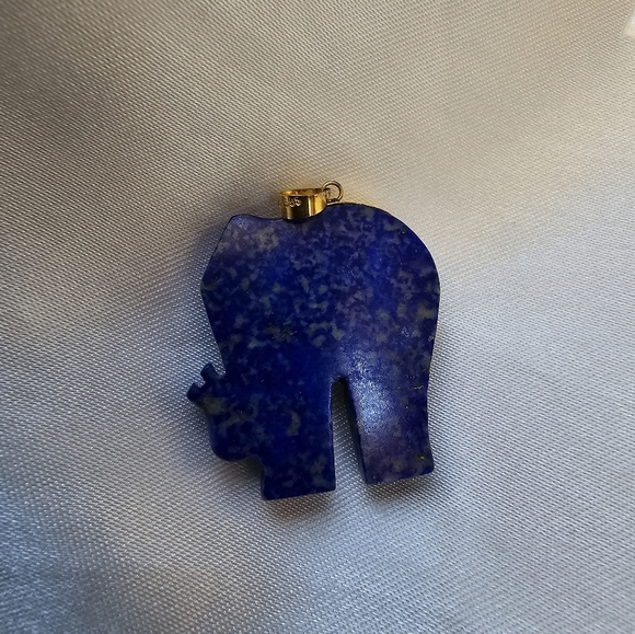14k Lapis Carved Elephant Pendant - Picture 2 of 4